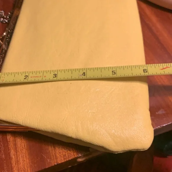 50’s 60’s VIBRANT LEMON LEATHERETTE YELLOW PURSE BAG CLUTCH,CHAIN HANDLE - Picture 10 of 16